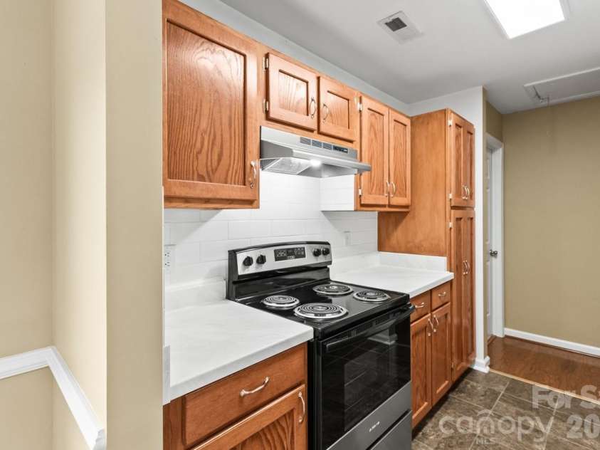 384 Cedarcroft Drive, Mooresville, NC 28115.  MLS# CAR4411146, YatesRealty ID 42530. 