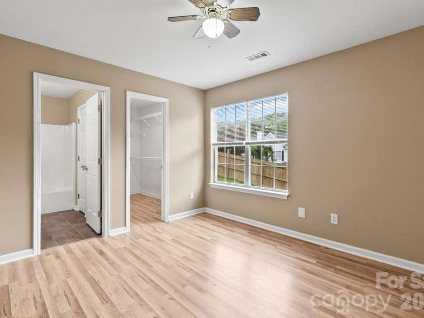 384 Cedarcroft Drive, Mooresville, NC 28115.  MLS# CAR4411146, YatesRealty ID 42530. 