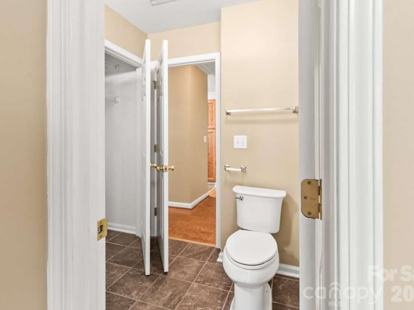 384 Cedarcroft Drive, Mooresville, NC 28115.  MLS# CAR4411146, YatesRealty ID 42530. 