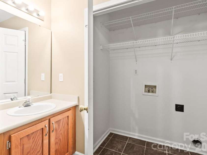 384 Cedarcroft Drive, Mooresville, NC 28115.  MLS# CAR4411146, YatesRealty ID 42530. 