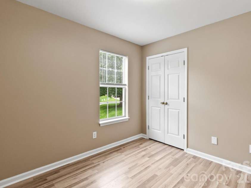 384 Cedarcroft Drive, Mooresville, NC 28115.  MLS# CAR4411146, YatesRealty ID 42530. 