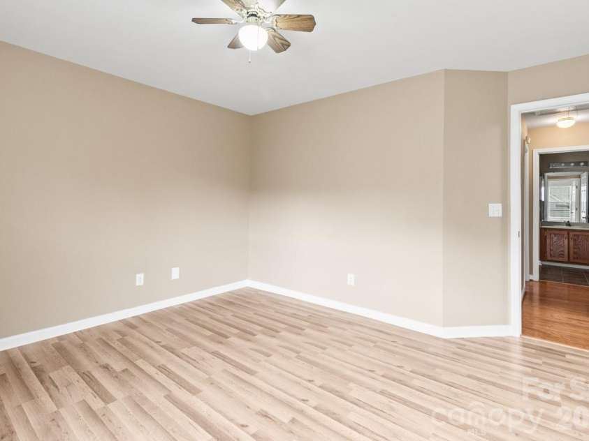 384 Cedarcroft Drive, Mooresville, NC 28115.  MLS# CAR4411146, YatesRealty ID 42530. 