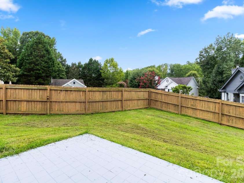 384 Cedarcroft Drive, Mooresville, NC 28115.  MLS# CAR4411146, YatesRealty ID 42530. 