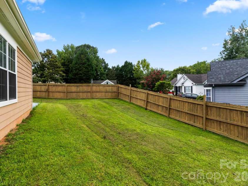 384 Cedarcroft Drive, Mooresville, NC 28115.  MLS# CAR4411146, YatesRealty ID 42530. 