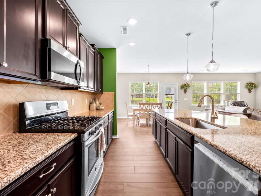 8075 Asher Chase Trail, Lancaster, SC 29720.  MLS# CAR4409700, YatesRealty ID 42531. 