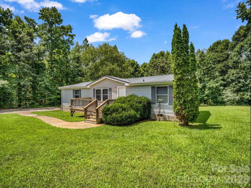 404 Newton Cole Road, Forest City, NC 28043.  MLS# CAR4408599, YatesRealty ID 42534. 