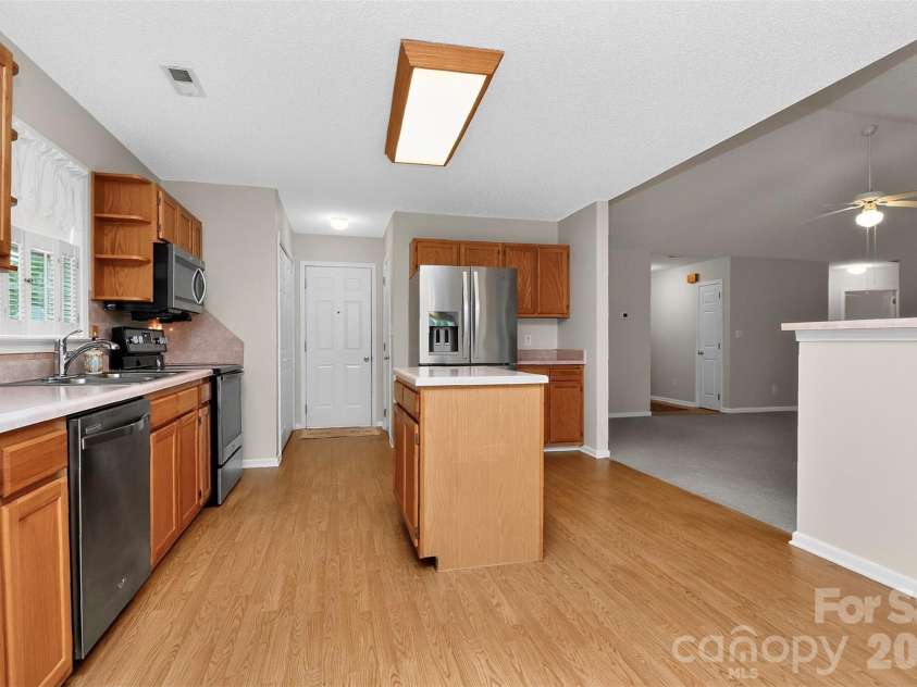 4619 Winterberry Lane, Monroe, NC 28110.  MLS# CAR4409983, YatesRealty ID 42538. 