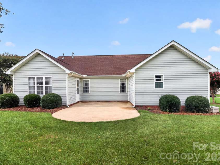 4619 Winterberry Lane, Monroe, NC 28110.  MLS# CAR4409983, YatesRealty ID 42538. 