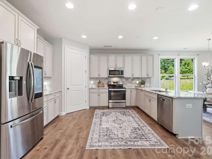 1100 Morning View Drive, Belmont, NC 28012.  MLS# CAR4405133, YatesRealty ID 42539. 