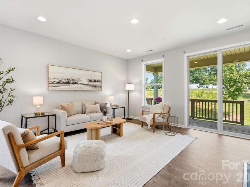 1100 Morning View Drive, Belmont, NC 28012.  MLS# CAR4405133, YatesRealty ID 42539. 