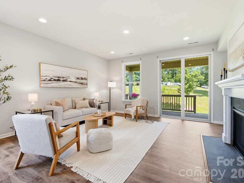 1100 Morning View Drive, Belmont, NC 28012.  MLS# CAR4405133, YatesRealty ID 42539. 