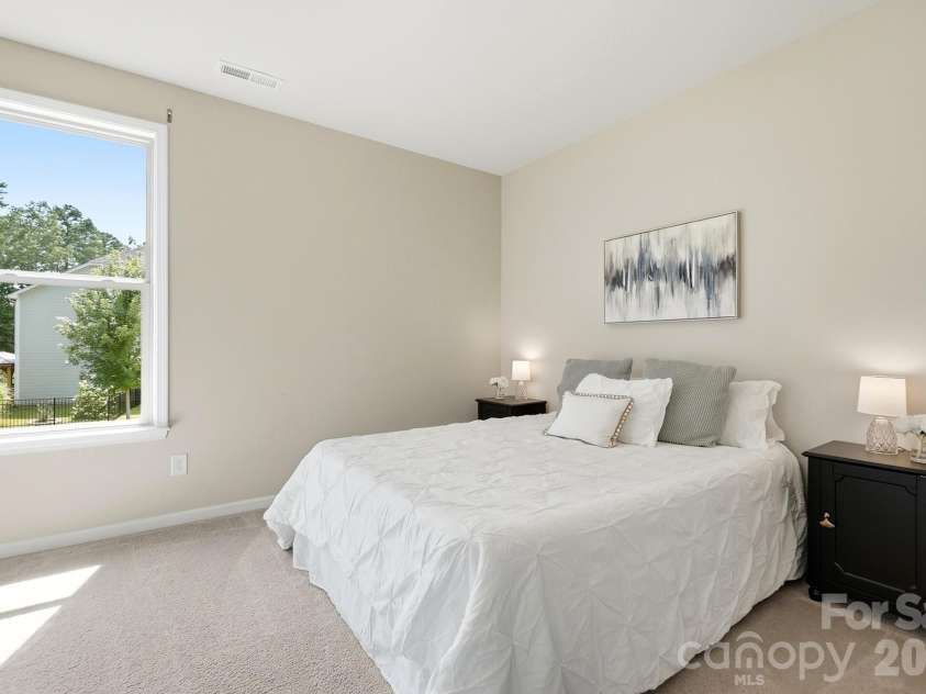 1100 Morning View Drive, Belmont, NC 28012.  MLS# CAR4405133, YatesRealty ID 42539. 