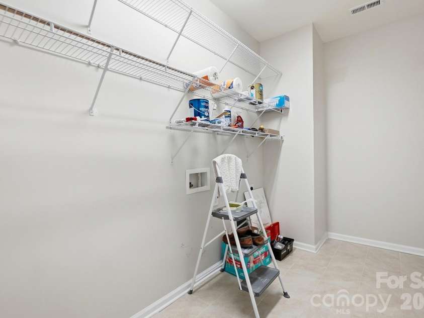 1100 Morning View Drive, Belmont, NC 28012.  MLS# CAR4405133, YatesRealty ID 42539. 