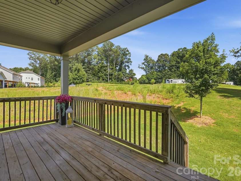1100 Morning View Drive, Belmont, NC 28012.  MLS# CAR4405133, YatesRealty ID 42539. 