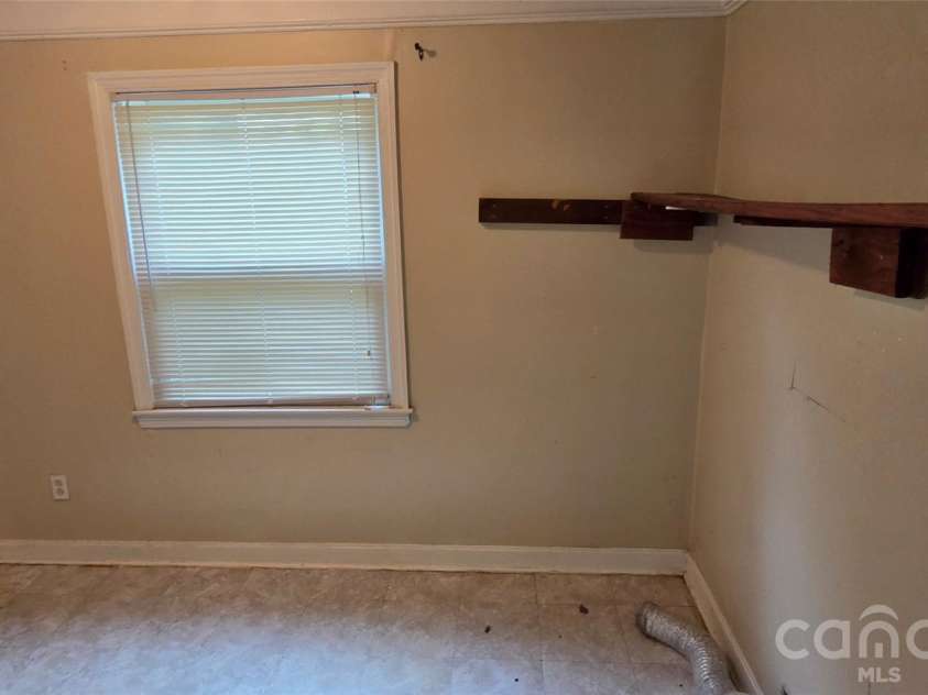 2216 Yadkin Avenue, Charlotte, NC 28205.  MLS# CAR4407051, YatesRealty ID 42540. 