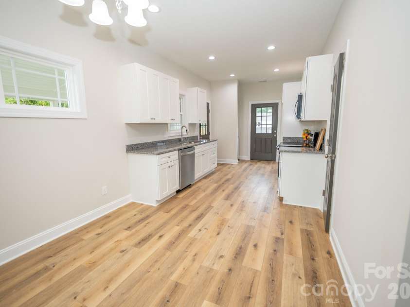 262 Florida Avenue, Spindale, NC 28160.  MLS# CAR4403941, YatesRealty ID 42541. 