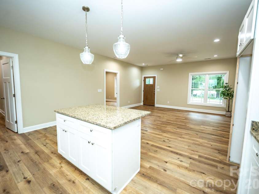 258 Florida Avenue, Spindale, NC 28160.  MLS# CAR4411159, YatesRealty ID 42542. 