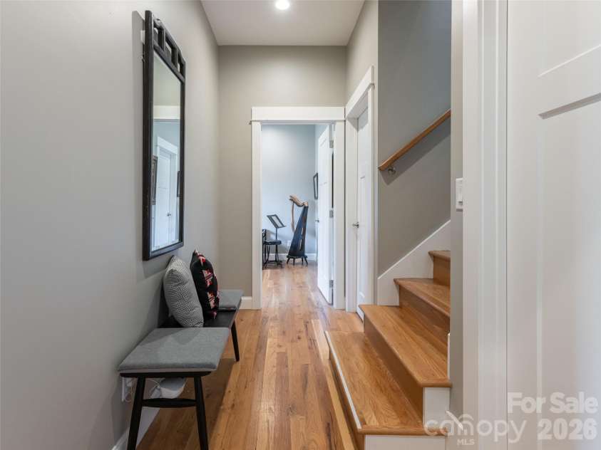 309 Ava Lane, Asheville, NC 28804.  MLS# CAR4406925, YatesRealty ID 42543. 