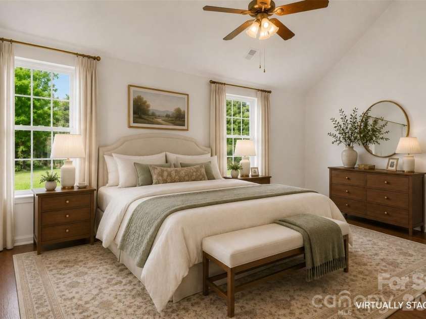 1910 Olsen Lane, Charlotte, NC 28213.  MLS# CAR4402471, YatesRealty ID 42545. Primary bedroom with vaulted ceiling