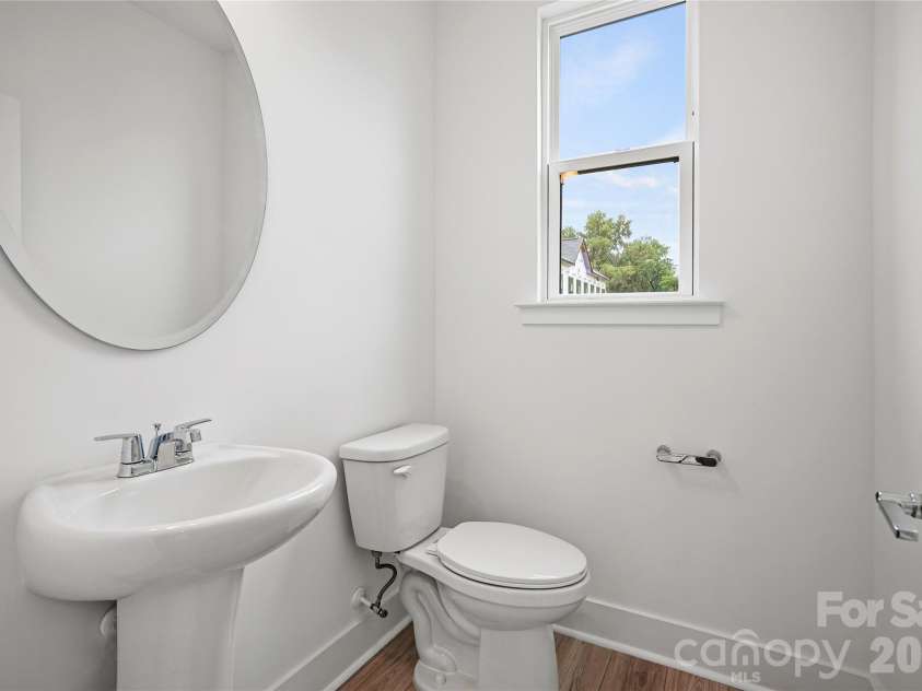 1017 Revival Row, Charlotte, NC 28208.  MLS# CAR4412932, YatesRealty ID 42549. 