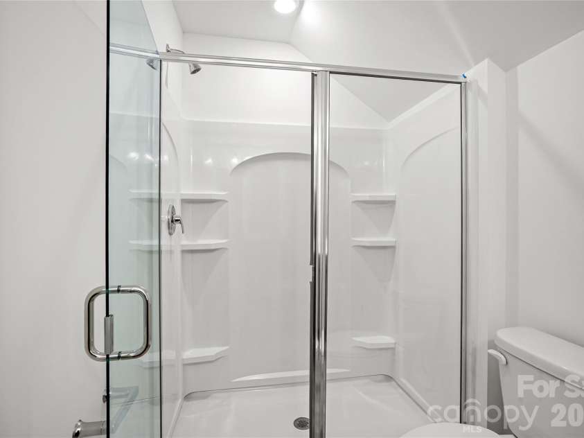 1017 Revival Row, Charlotte, NC 28208.  MLS# CAR4412932, YatesRealty ID 42549. 