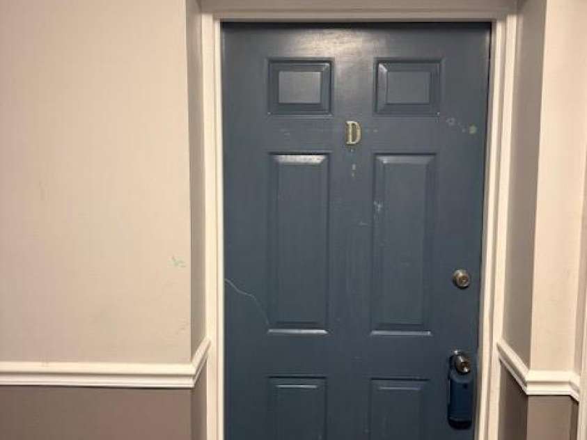 1610 Arlyn Circle, Charlotte, NC 28213.  MLS# CAR4357031, YatesRealty ID 4255. 