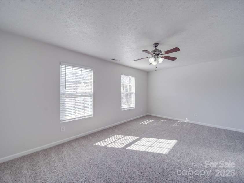 5670 Hammermill Drive, Harrisburg, NC 28075.  MLS# CAR4240141, YatesRealty ID 4255. 