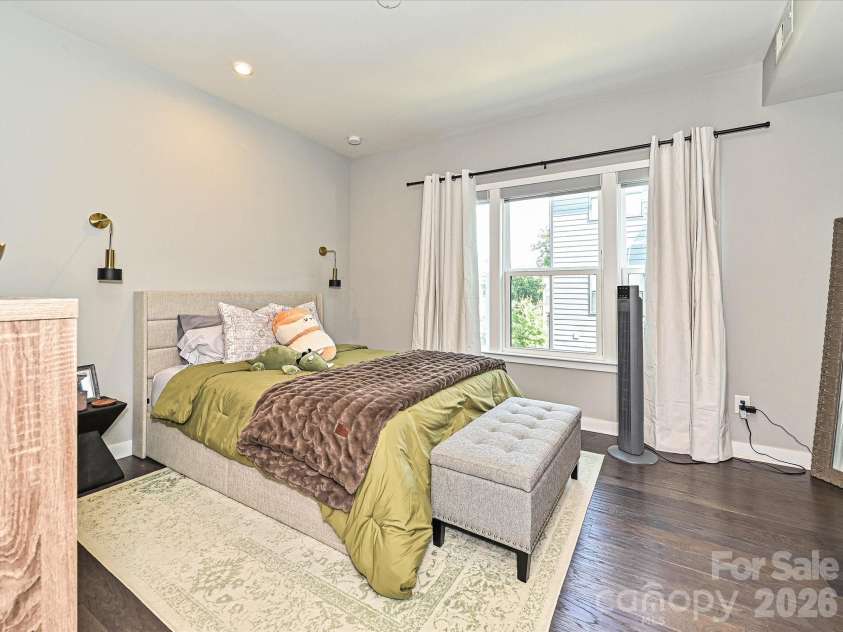 143 Music Hall Way, Charlotte, NC 28203.  MLS# CAR4412588, YatesRealty ID 42552. 