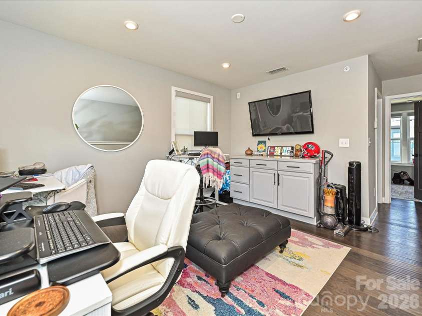 143 Music Hall Way, Charlotte, NC 28203.  MLS# CAR4412588, YatesRealty ID 42552. 