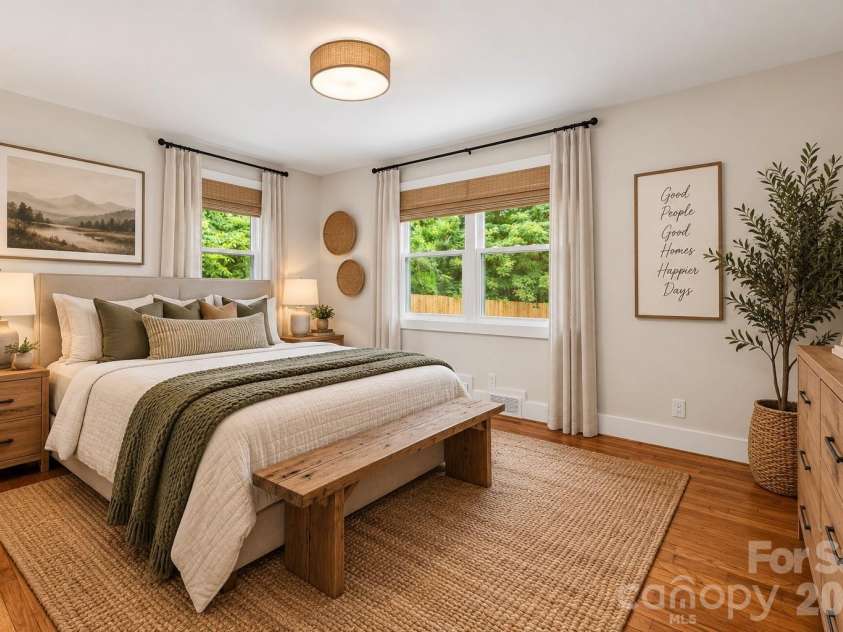 155 Oak Terrace, Arden, NC 28704.  MLS# CAR4411955, YatesRealty ID 42555. Digitally staged. Overhead light not installed.