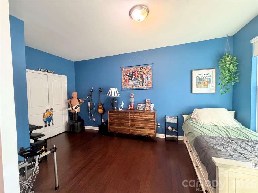 16523 Landen Forest Lane, Davidson, NC 28036.  MLS# CAR4407830, YatesRealty ID 42556. 