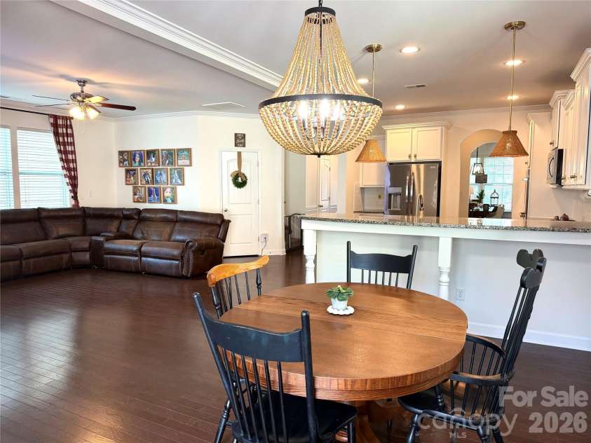 16523 Landen Forest Lane, Davidson, NC 28036.  MLS# CAR4421792, YatesRealty ID 42556. 