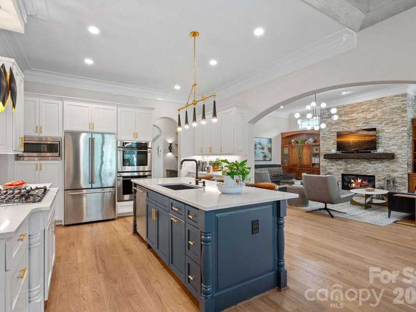 137 Torrence Chapel Road, Mooresville, NC 28117.  MLS# CAR4404777, YatesRealty ID 42559. 