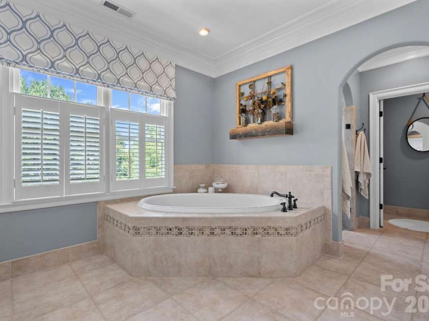137 Torrence Chapel Road, Mooresville, NC 28117.  MLS# CAR4404777, YatesRealty ID 42559. 