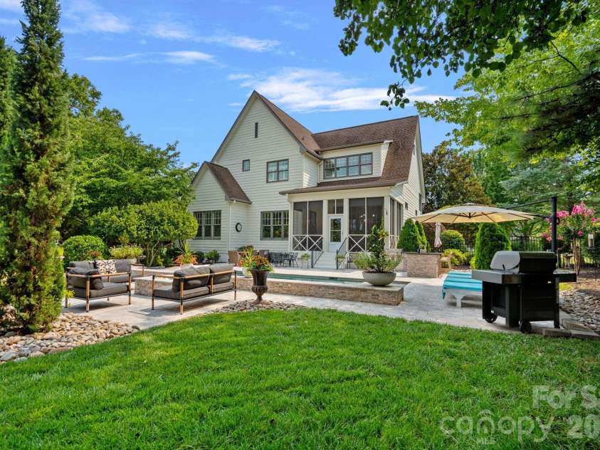 137 Torrence Chapel Road, Mooresville, NC 28117.  MLS# CAR4404777, YatesRealty ID 42559. 
