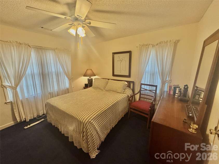 1529 Market Street, Cheraw, SC 29520.  MLS# CAR4358172, YatesRealty ID 4256. 