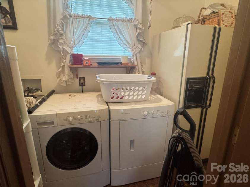 1529 Market Street, Cheraw, SC 29520.  MLS# CAR4358172, YatesRealty ID 4256. 