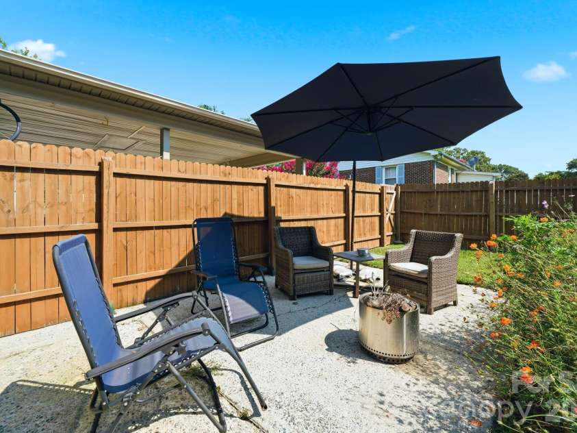 3107 Winston Drive, Concord, NC 28027.  MLS# CAR4403859, YatesRealty ID 42565. 