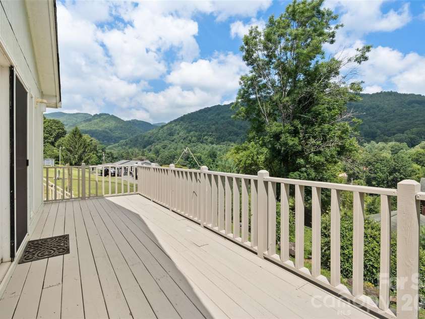 30 Hillcrest Road, Maggie Valley, NC 28751.  MLS# CAR4411601, YatesRealty ID 42566. 