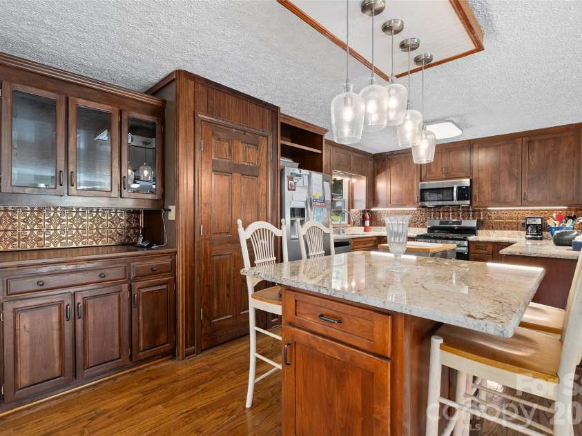 30 Hillcrest Road, Maggie Valley, NC 28751.  MLS# CAR4411601, YatesRealty ID 42566. 