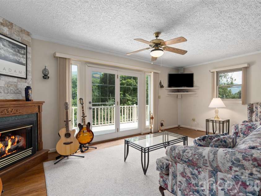 30 Hillcrest Road, Maggie Valley, NC 28751.  MLS# CAR4411601, YatesRealty ID 42566. 