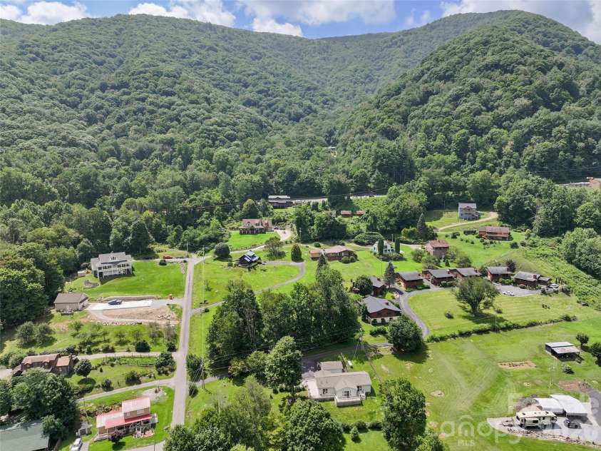 30 Hillcrest Road, Maggie Valley, NC 28751.  MLS# CAR4411601, YatesRealty ID 42566. 