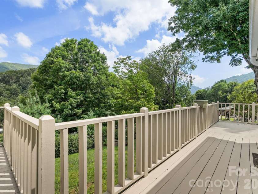 30 Hillcrest Road, Maggie Valley, NC 28751.  MLS# CAR4411601, YatesRealty ID 42566. 