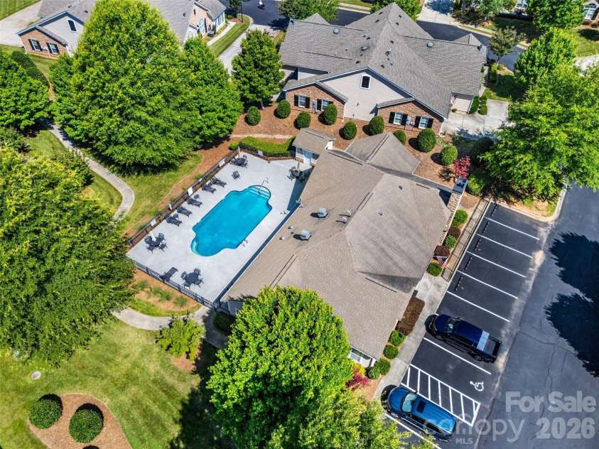 274 Lone Oak Circle, Rock Hill, SC 29732.  MLS# CAR4398102, YatesRealty ID 42568. 