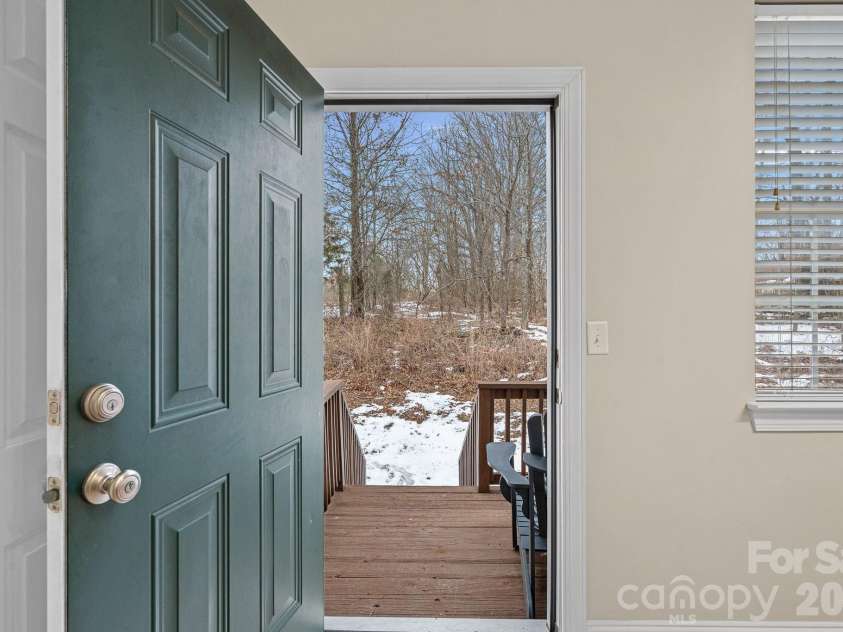 103 High Ridge Road, Mooresville, NC 28117.  MLS# CAR4344209, YatesRealty ID 4257. 