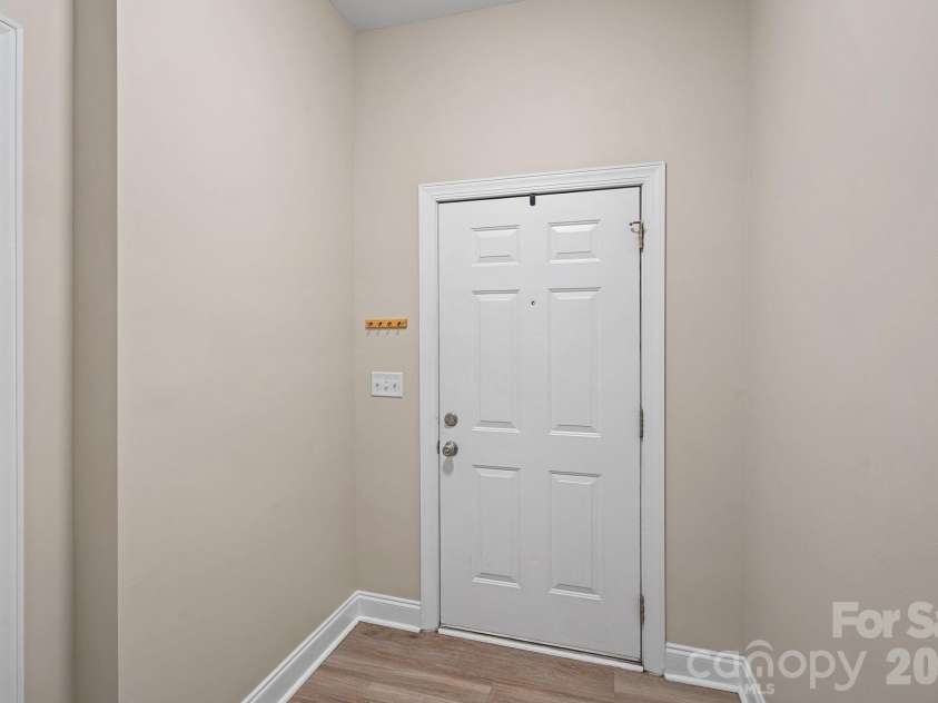 103 High Ridge Road, Mooresville, NC 28117.  MLS# CAR4344209, YatesRealty ID 4257. 