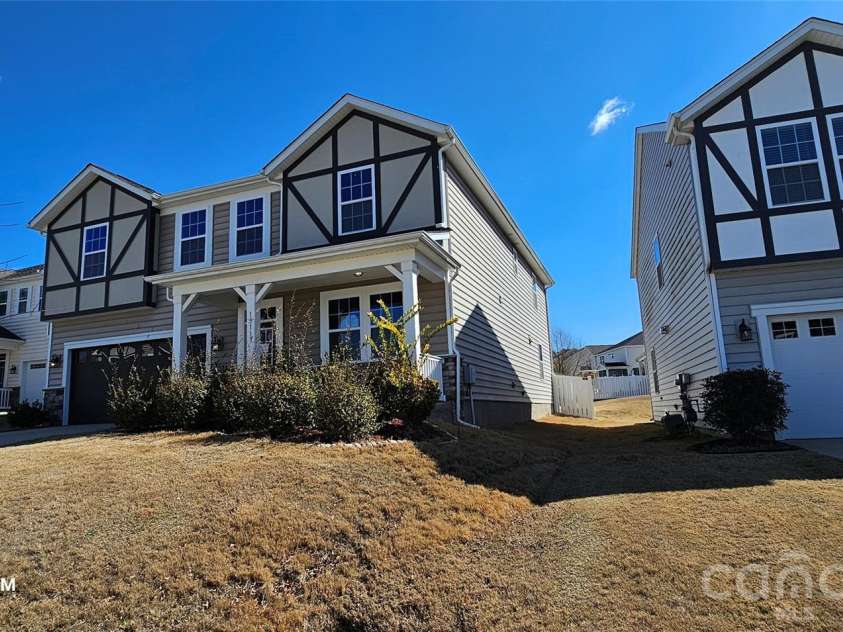 19113 Hawk Haven Lane, Charlotte, NC 28278.  MLS# CAR4358216, YatesRealty ID 4257. 