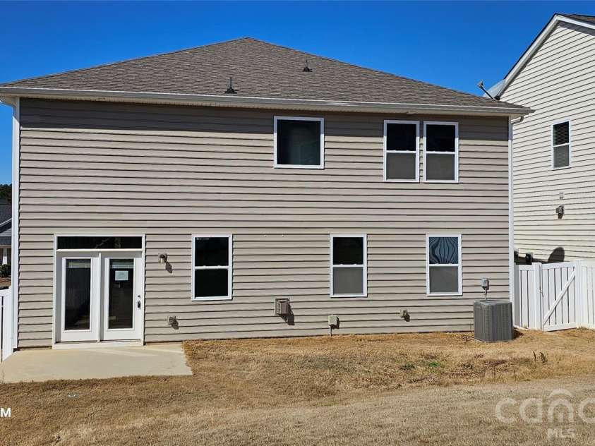 19113 Hawk Haven Lane, Charlotte, NC 28278.  MLS# CAR4358216, YatesRealty ID 4257. 