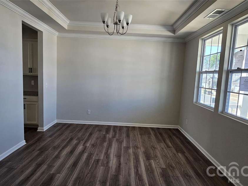 19113 Hawk Haven Lane, Charlotte, NC 28278.  MLS# CAR4358216, YatesRealty ID 4257. Dining room / home office