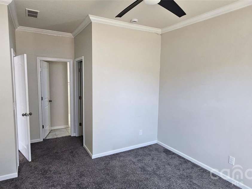 19113 Hawk Haven Lane, Charlotte, NC 28278.  MLS# CAR4358216, YatesRealty ID 4257. Downstairs bedroom, view #2